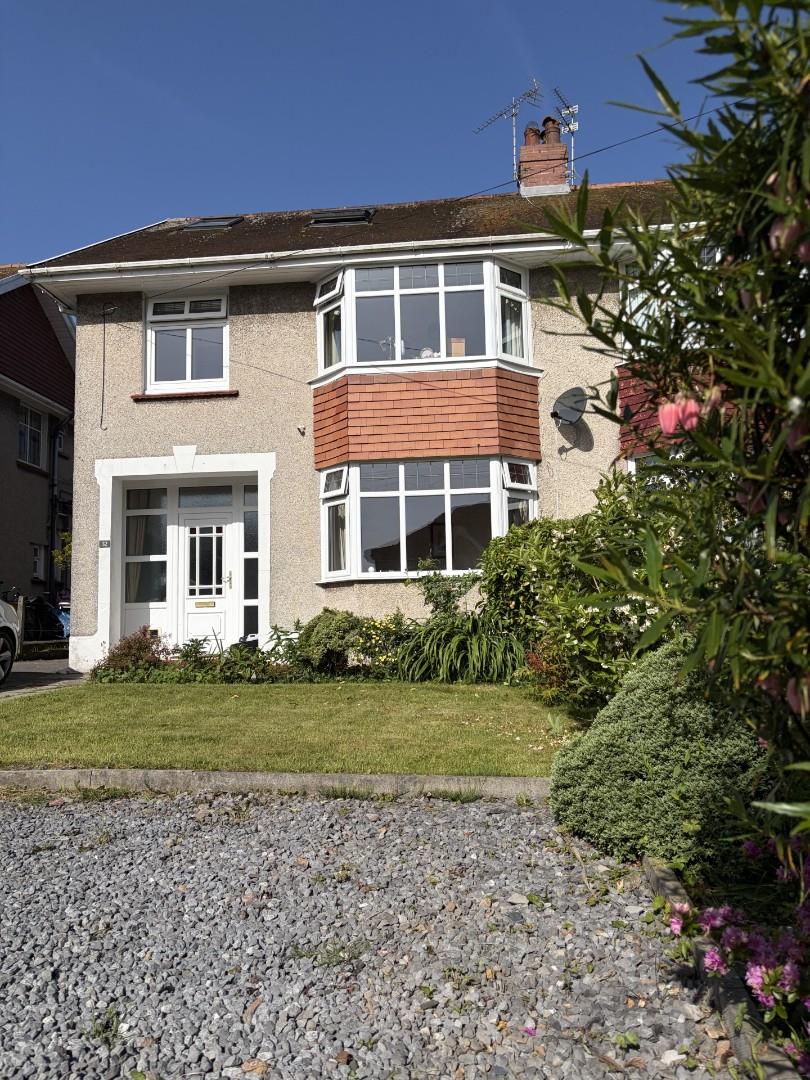 Green Close, Mayals, Swansea